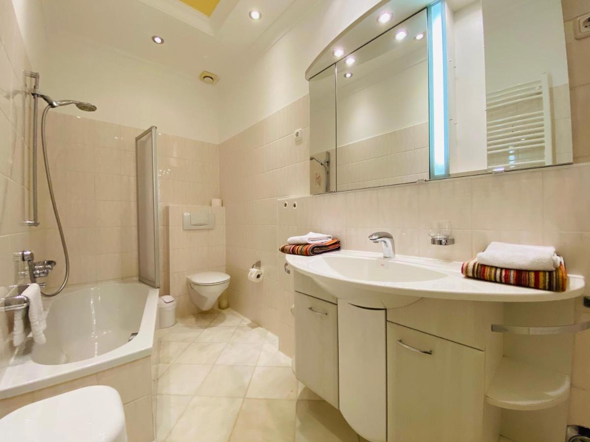 Villa Caprivi - Ferienwohnung 3 Heringsdorf  Kültér fotó